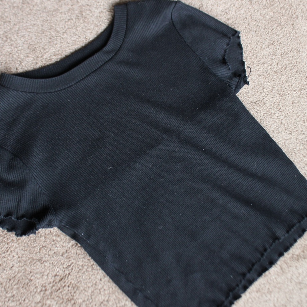 Classic Black Top